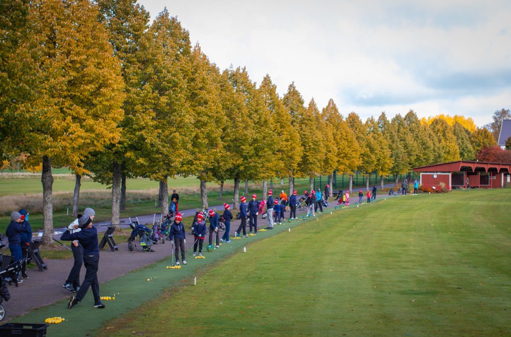 Etsimme uusia golfohjaajia mukaan junioritoimintaan