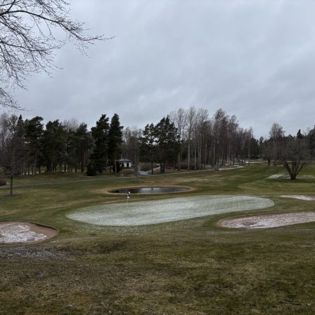 Pakkasaamu Pickalassa ti 30.9.2025 – kentät suljettu klo 8.30 asti (pl Park etuysi)